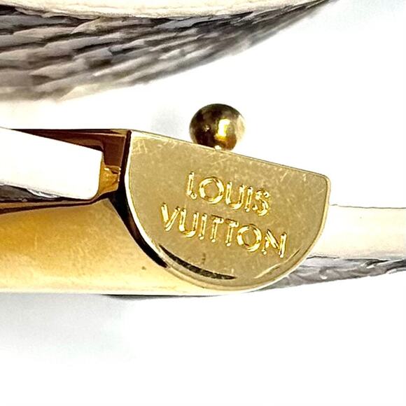 Louis Vuitton Python Belt - Picture 13 of 13